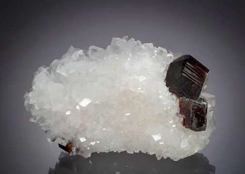 Uvite with Magnesite