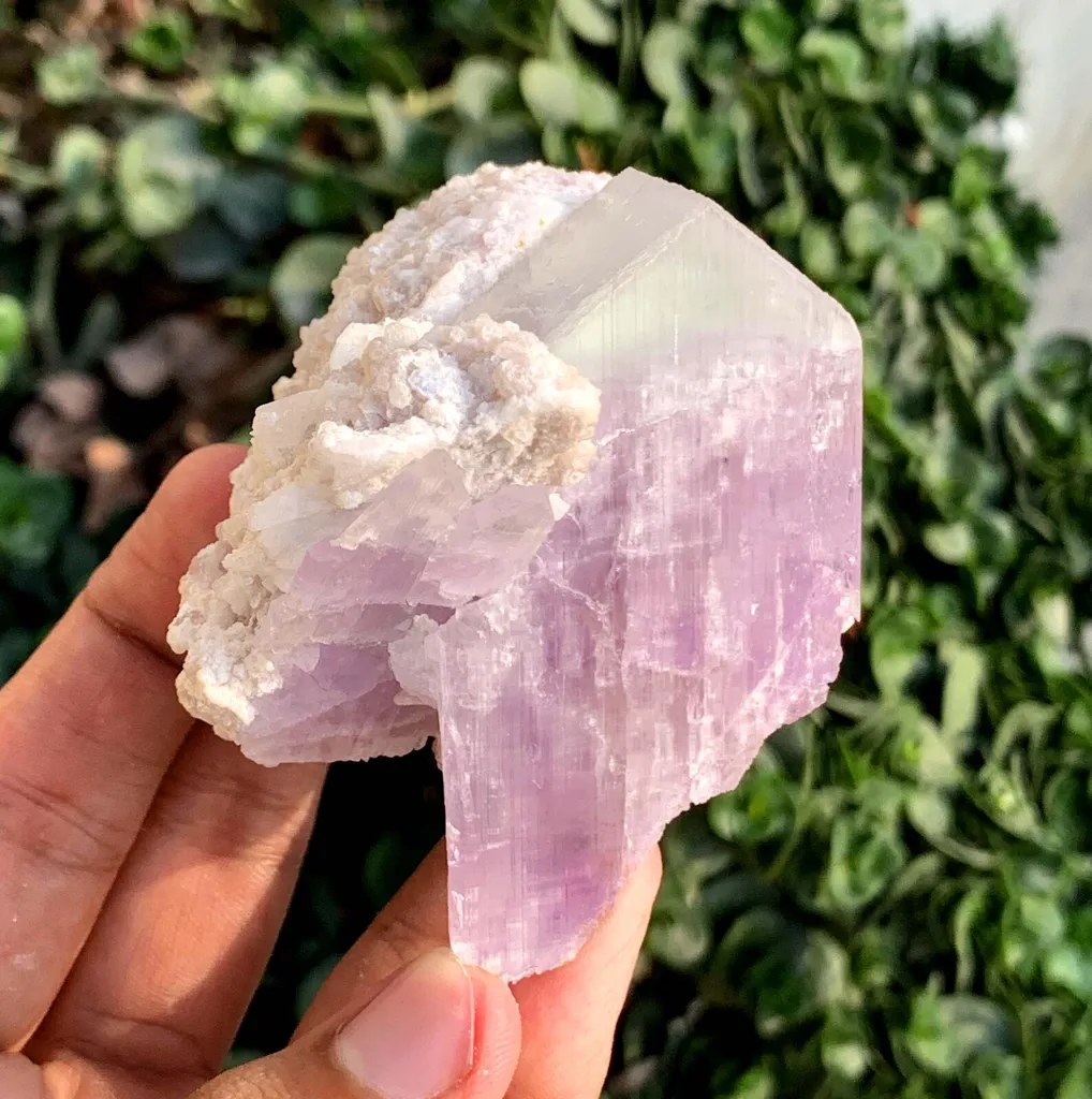 V SHape Bicolor Twinned Kunzite Crystals on Albite Minerals Specimen from Afghanistan - image 4