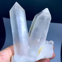 V shape Quartz from Pakistan - image 3