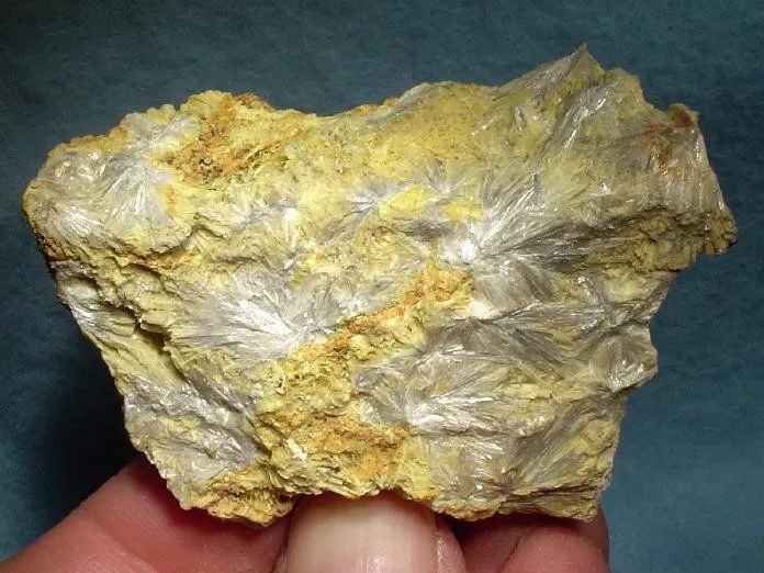 Valentinite image