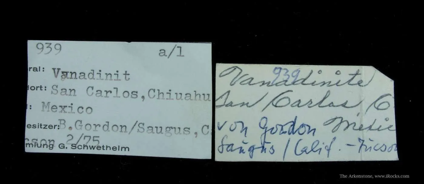 Vanadanite and Calcite - image 6