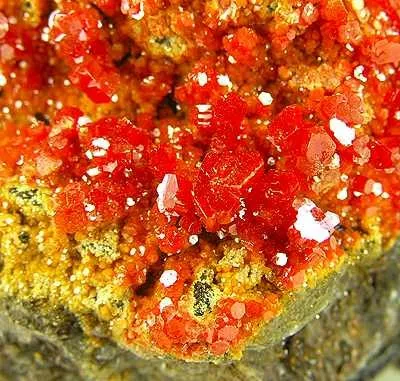 Vanadinite - image 2