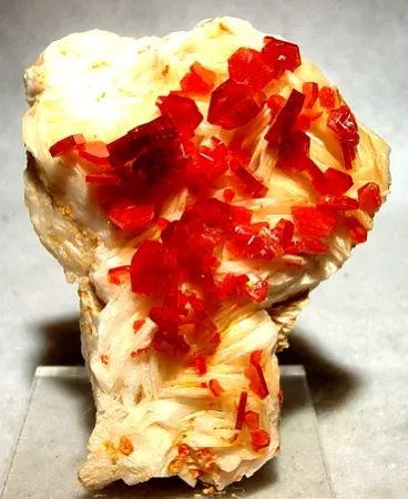 Vanadinite image