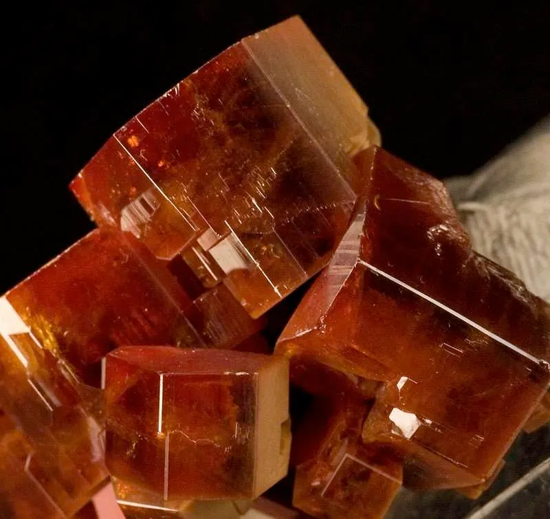 Vanadinite - image 6