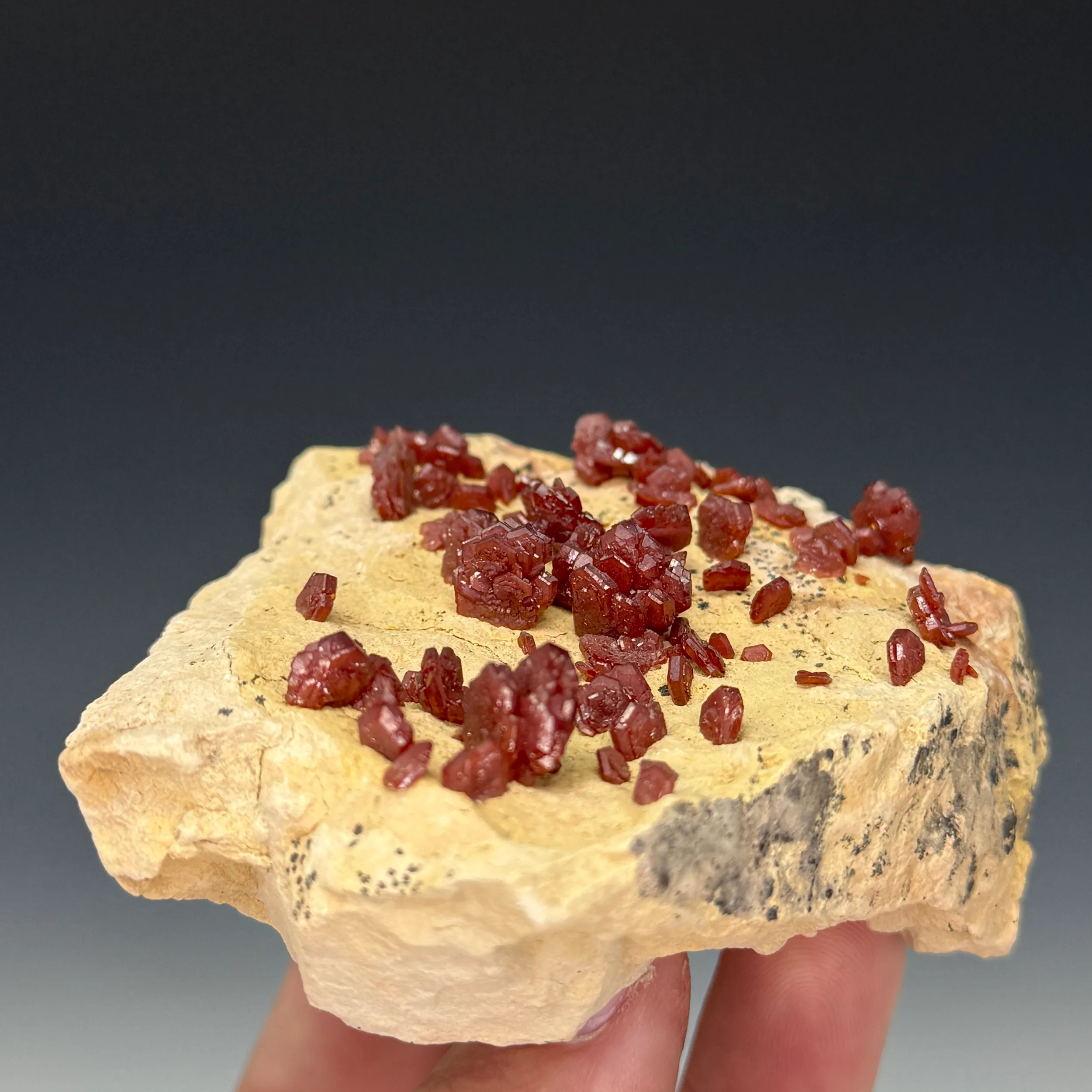 Vanadinite - image 2
