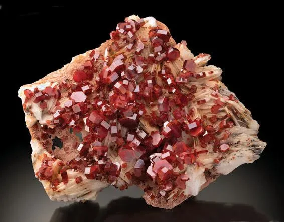 Vanadinite image