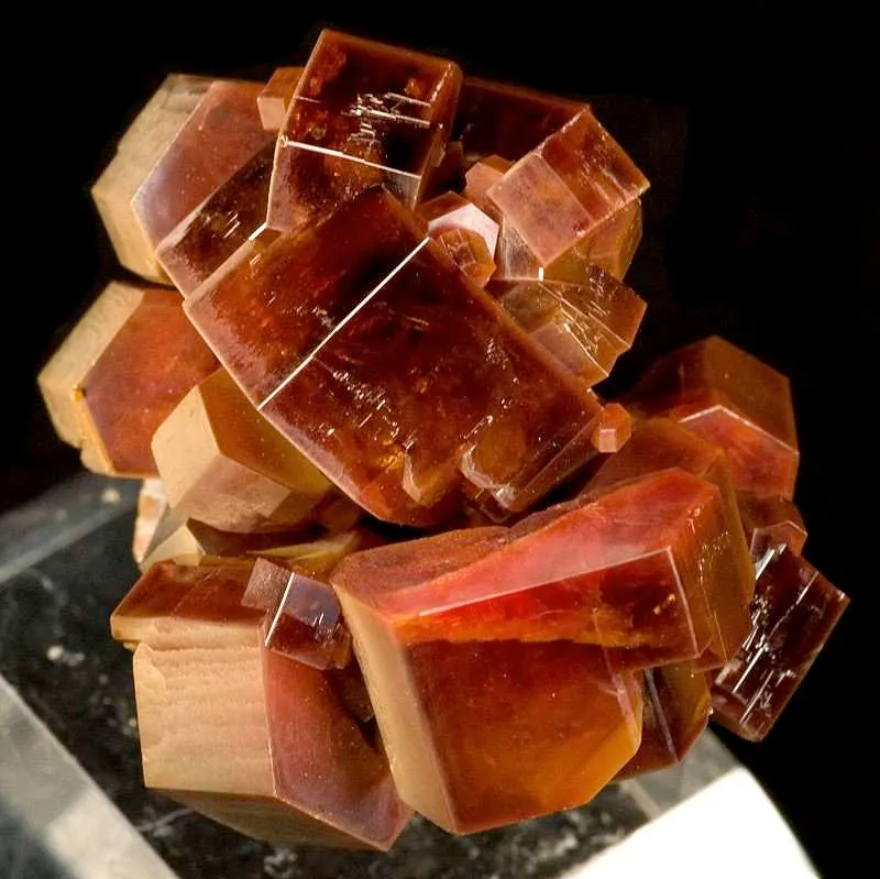 Vanadinite - image 2