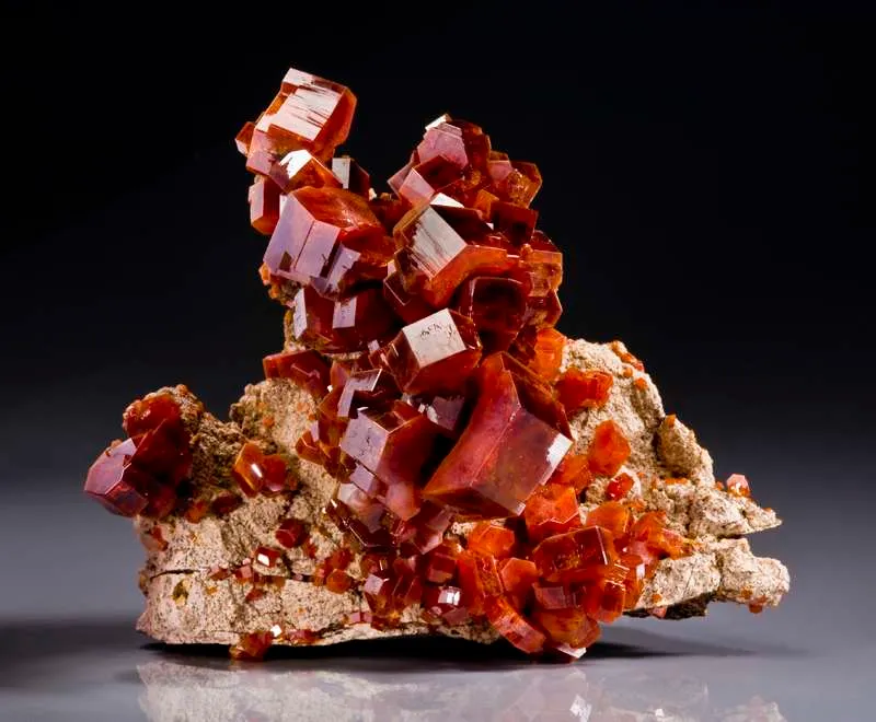 Vanadinite - image 1