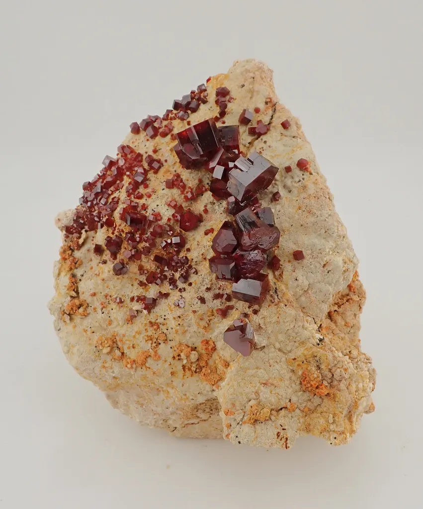 Vanadinite image