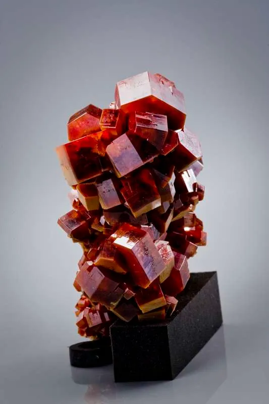 Vanadinite image