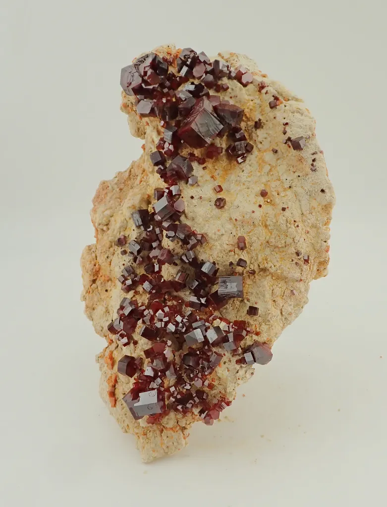 Vanadinite image