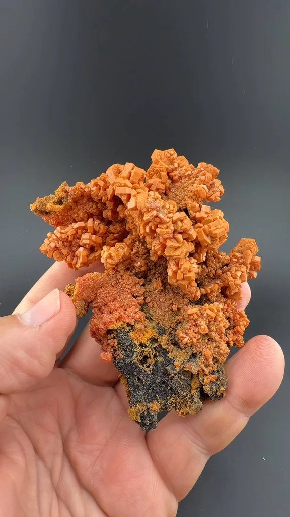 Vanadinite - image 2