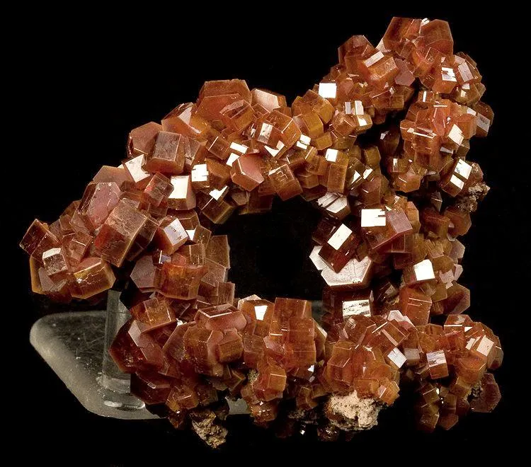 Vanadinite image