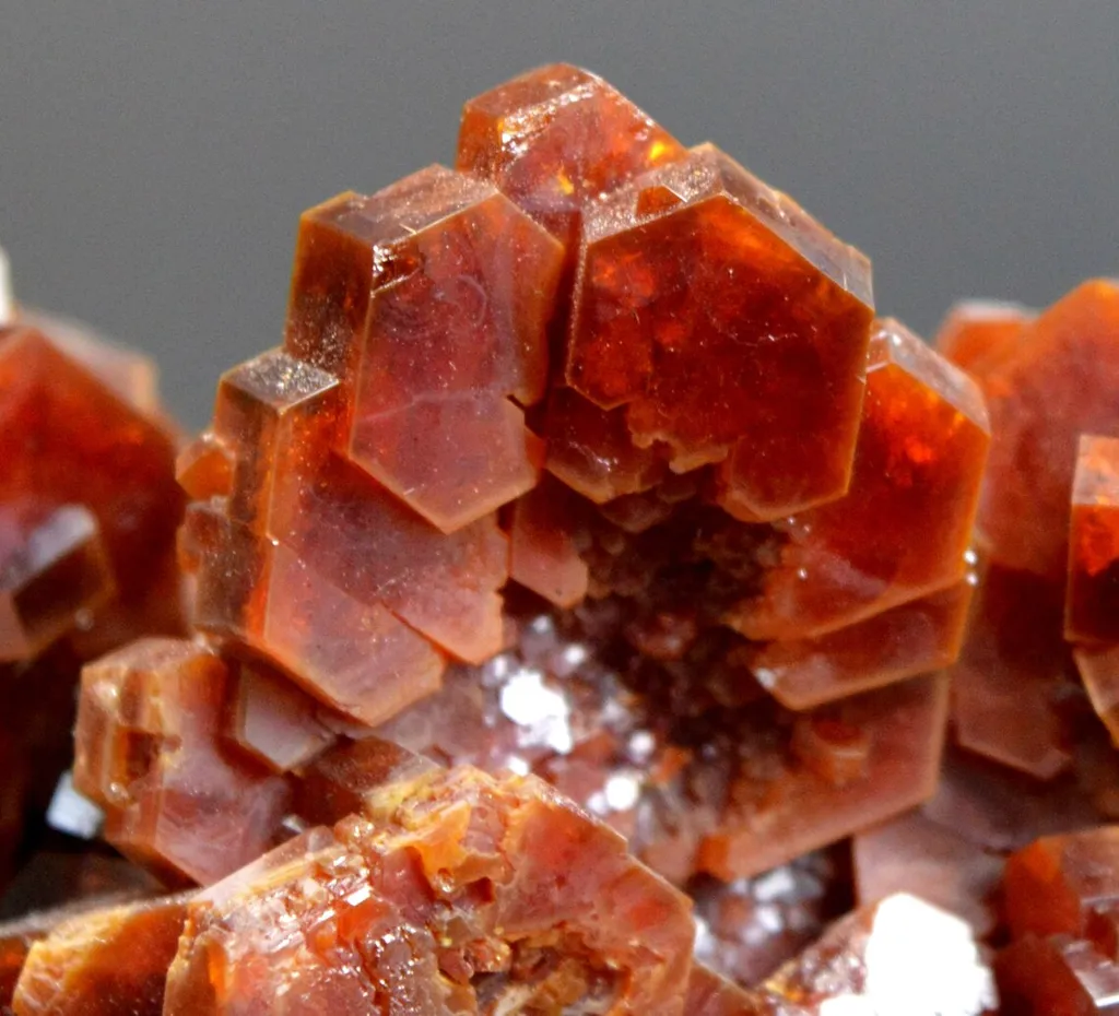 Vanadinite 435 grams - Mibladen, Midelt Cercle, Midelt Province, Drâa-Tafilalet Region, Morocco - image 6