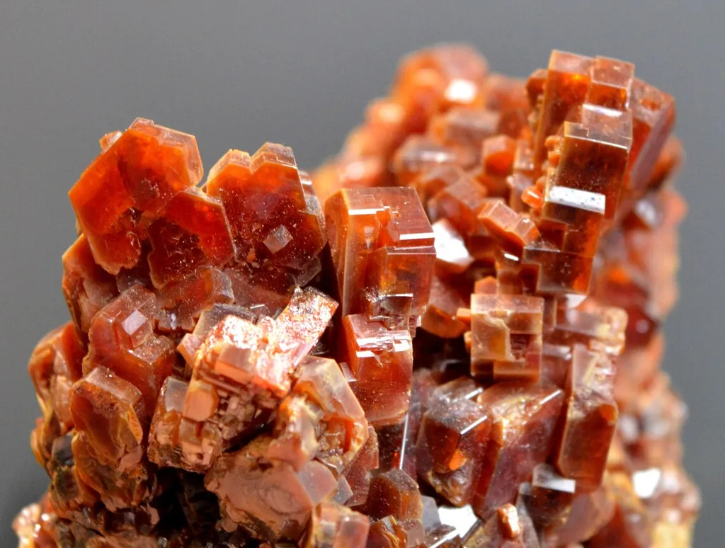 Vanadinite 435 grams - Mibladen, Midelt Cercle, Midelt Province, Drâa-Tafilalet Region, Morocco - image 8