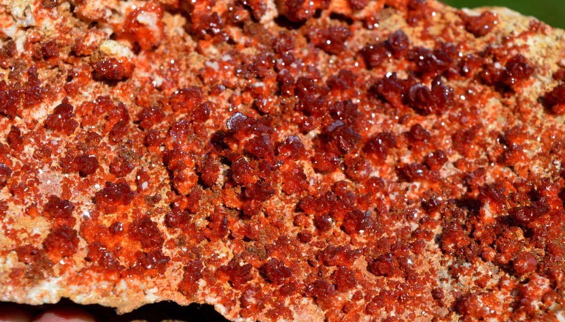 Vanadinite 4500 grams - Mibladen, Aït Oufella Caïdat, Midelt, Drâa-Tafilalet Region, Morocco - image 7