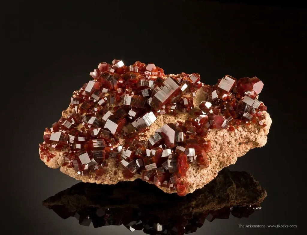Vanadinite - image 2