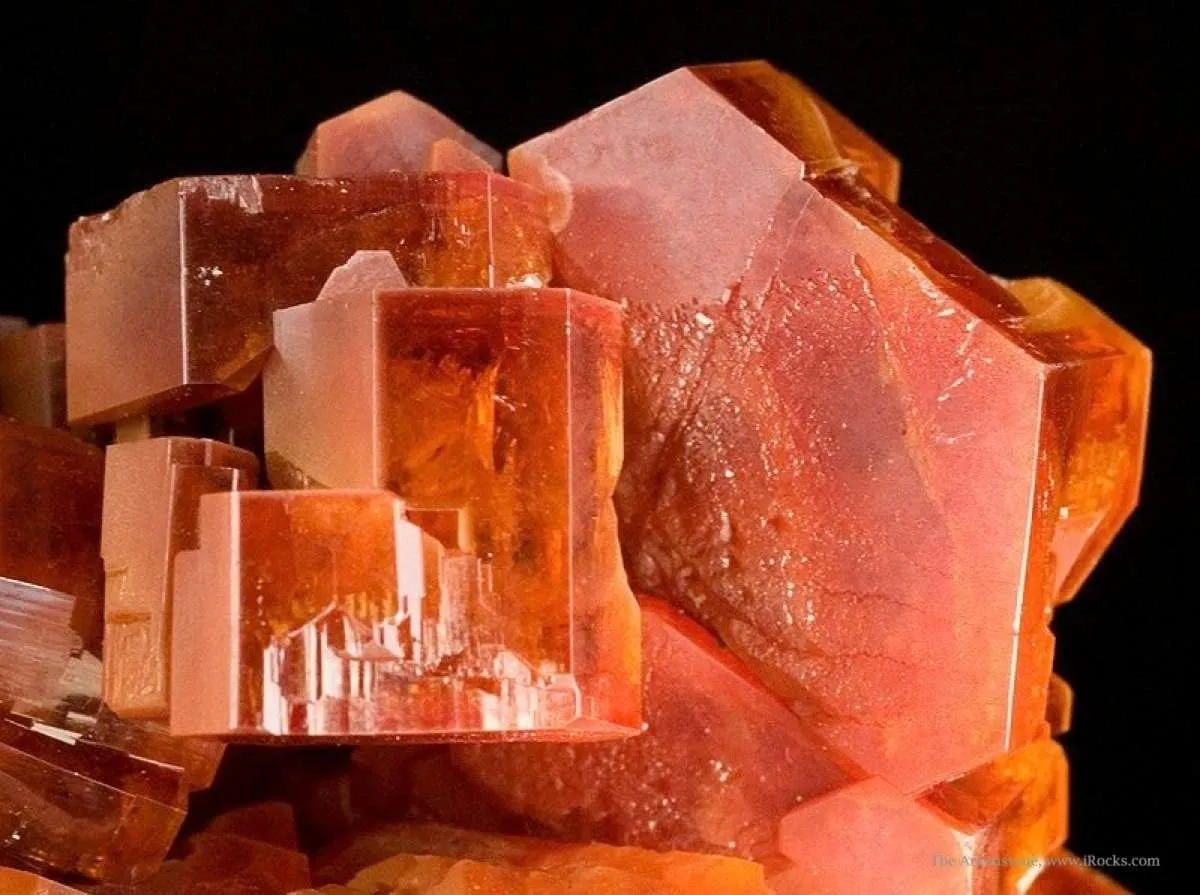 Vanadinite - image 3