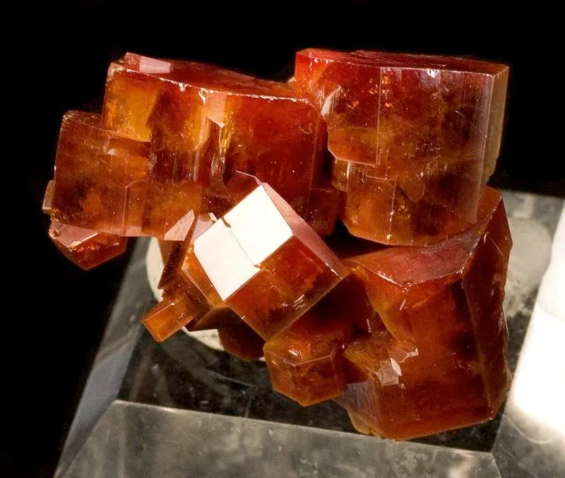 Vanadinite image