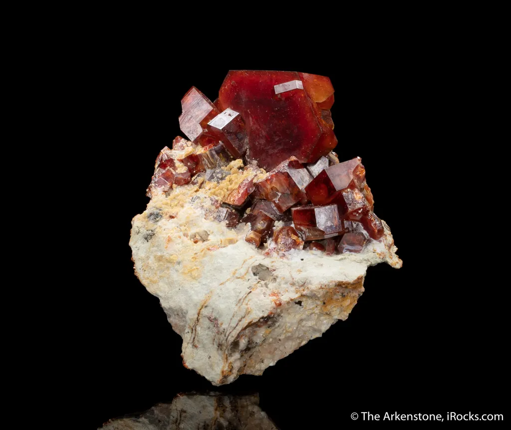 Vanadinite - image 3