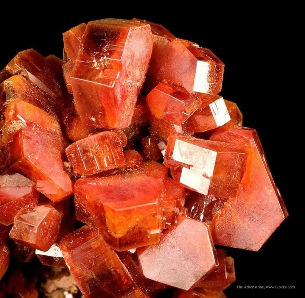 Vanadinite - image 4