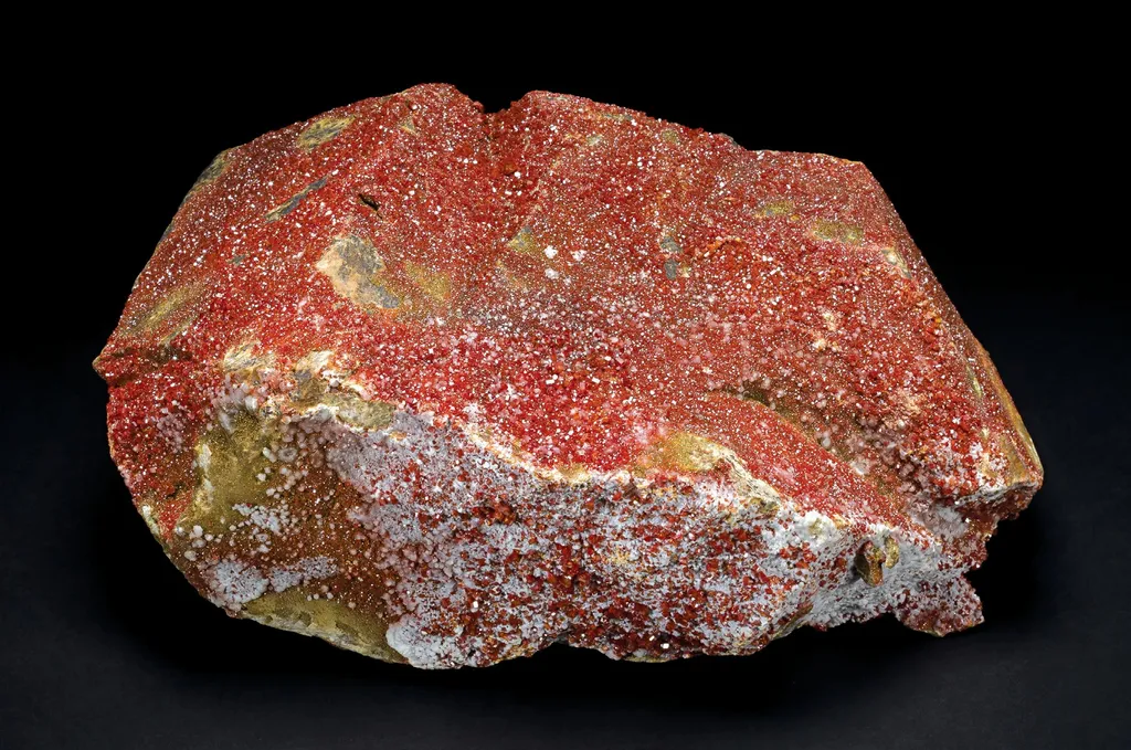 Vanadinite image
