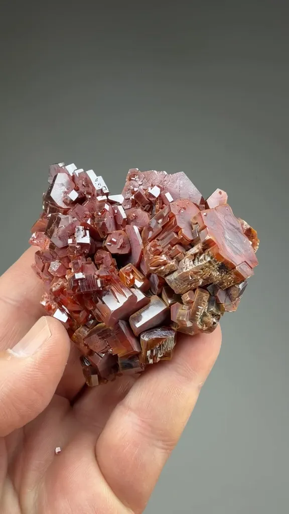 Vanadinite - image 2