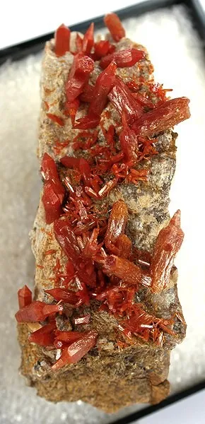 Vanadinite image