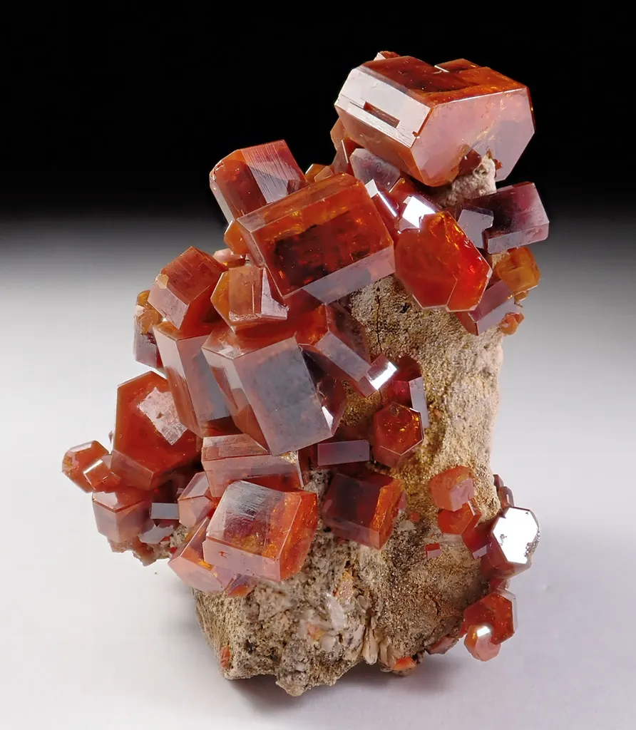 Vanadinite - image 2