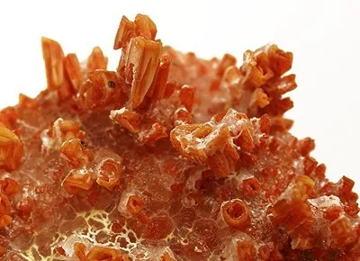 Vanadinite - image 2