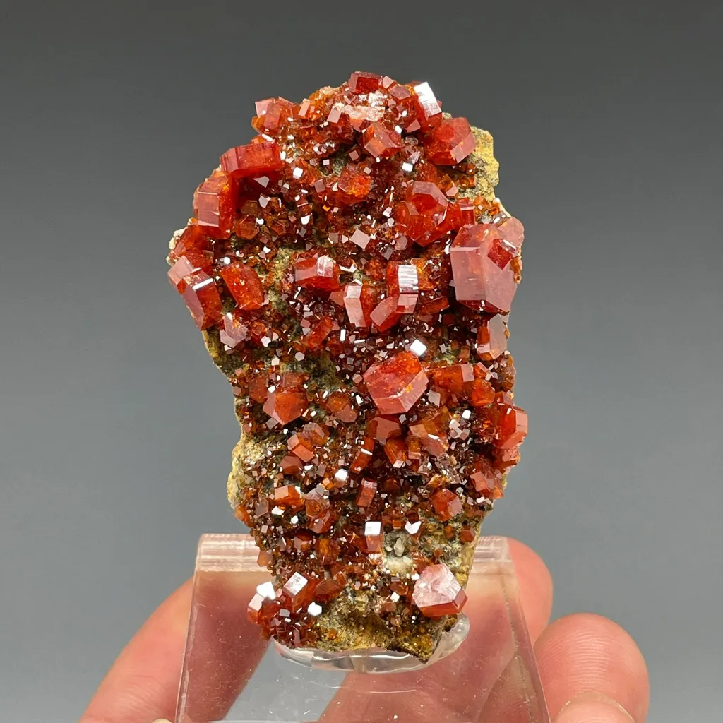 Vanadinite image