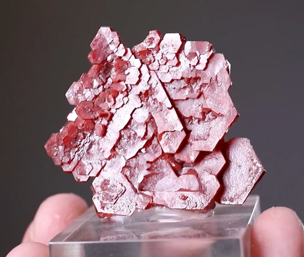 Vanadinite image