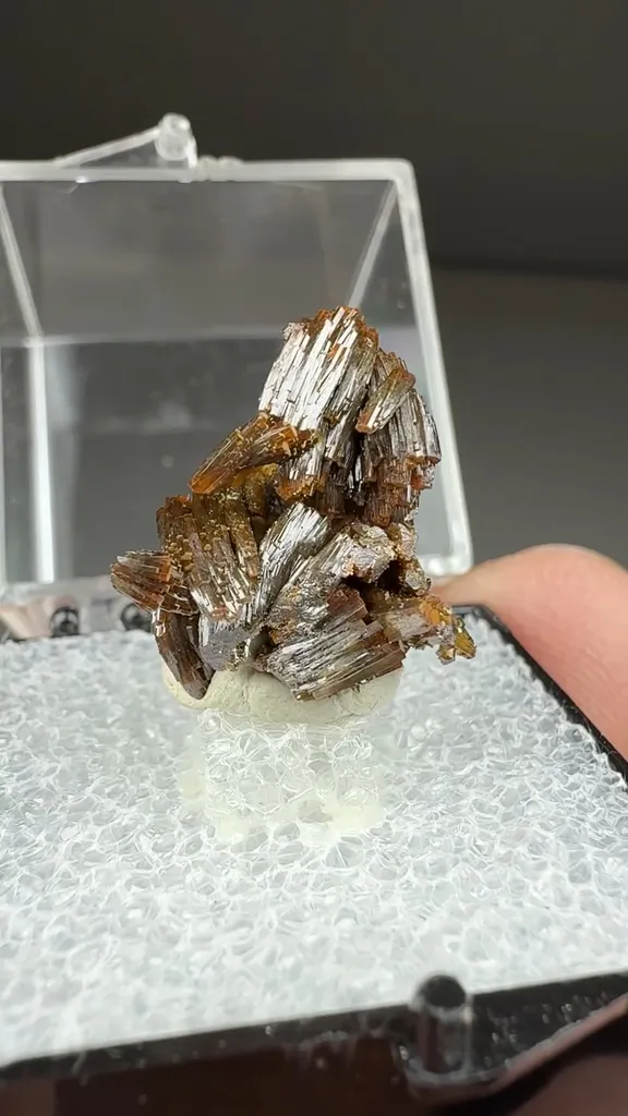 Vanadinite - image 2