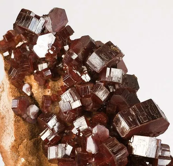 Vanadinite - image 2