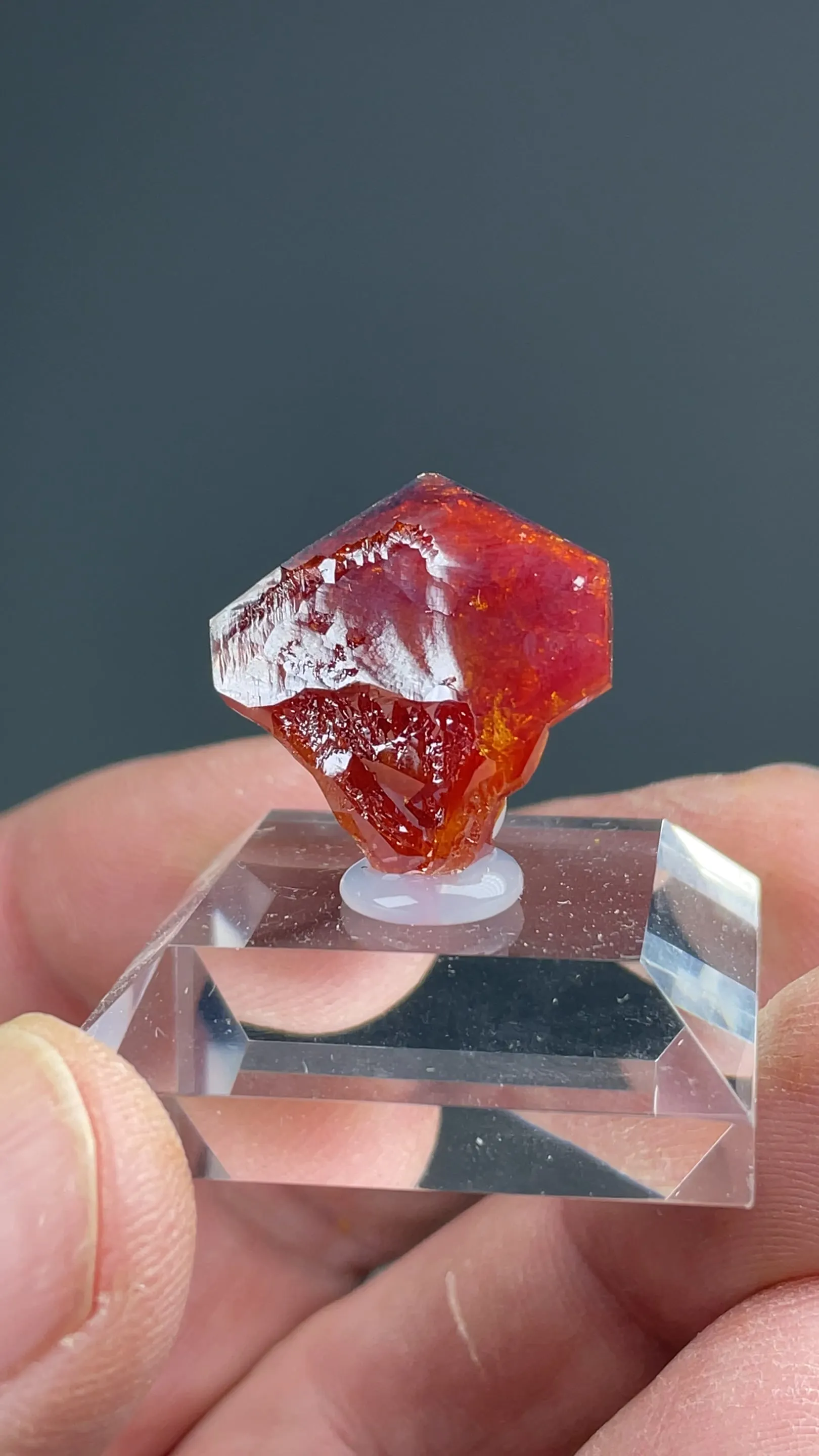 Vanadinite - image 2