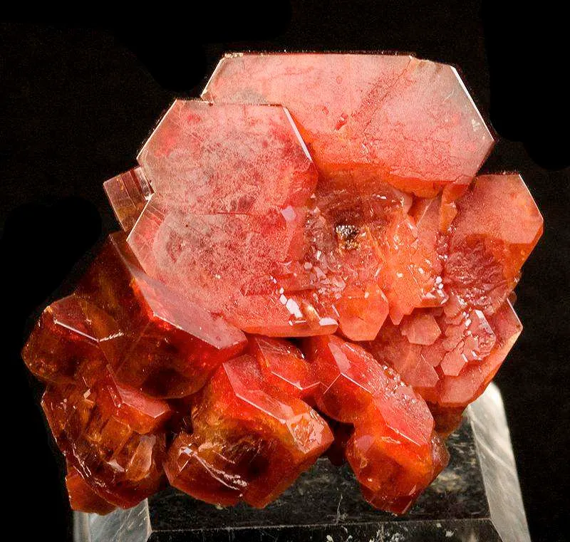 Vanadinite image