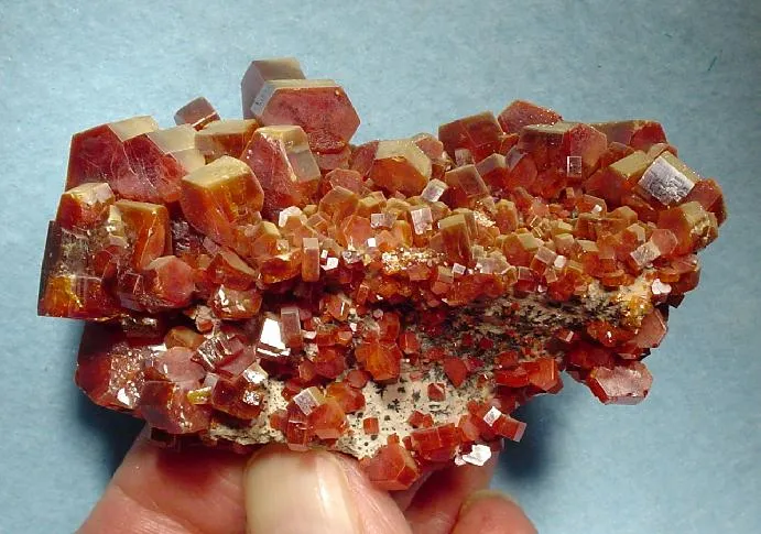 Vanadinite image