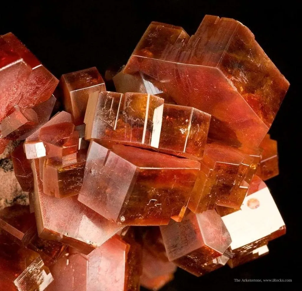 Vanadinite - image 3