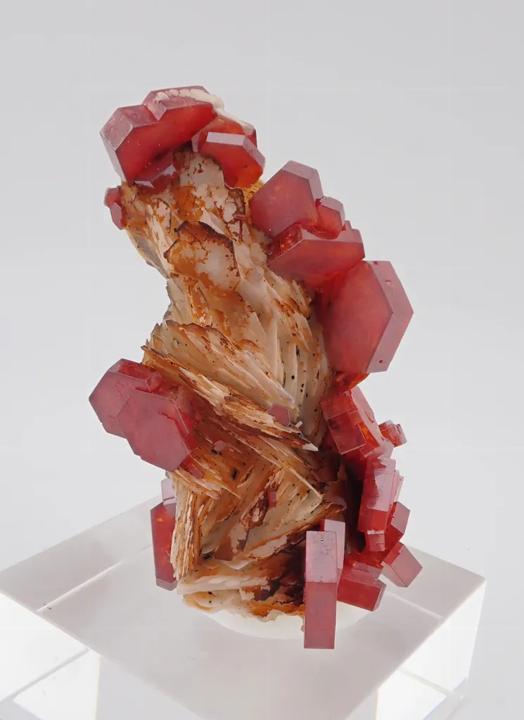 Vanadinite - image 2