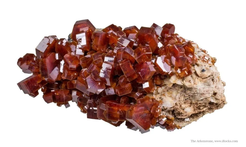 Vanadinite - image 3