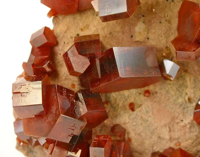 Vanadinite - image 5
