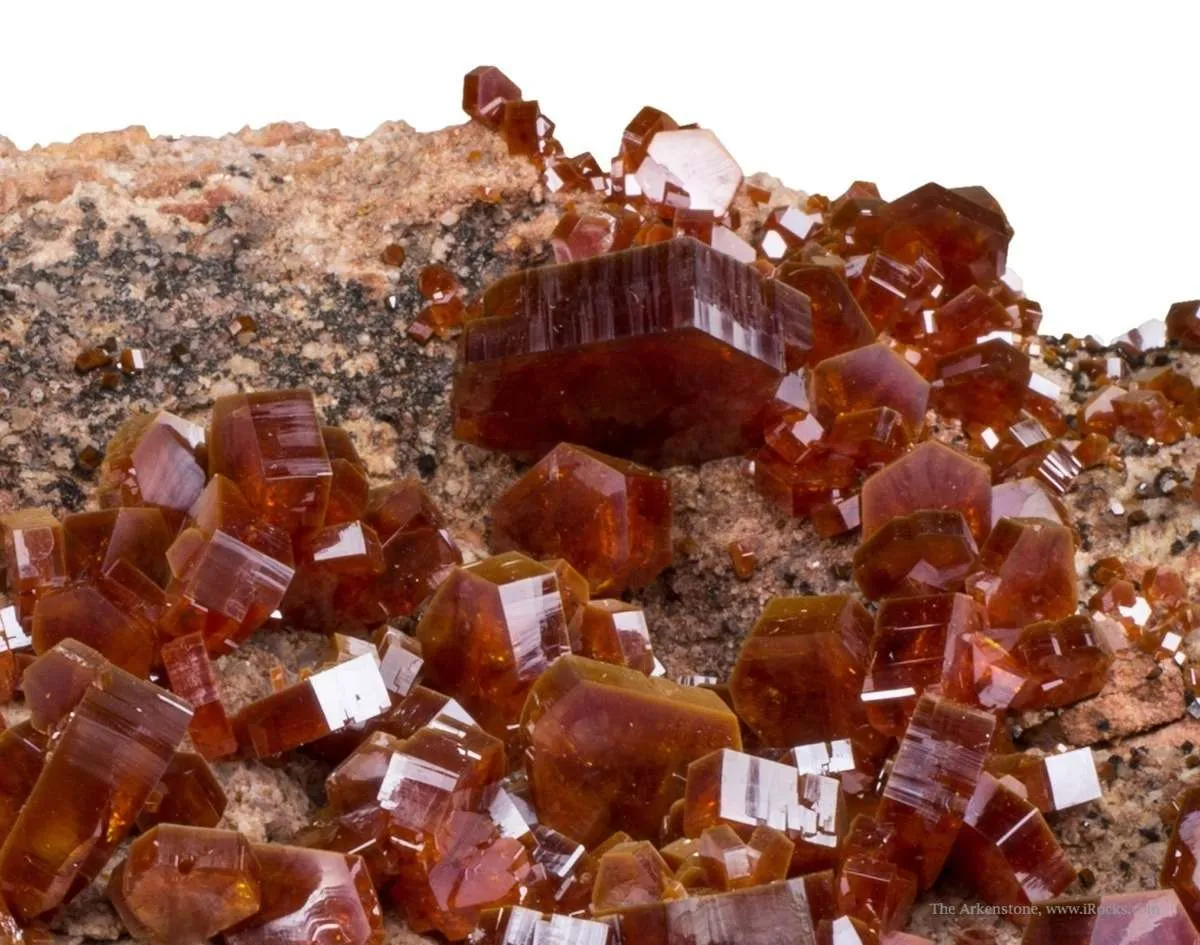 Vanadinite - image 3
