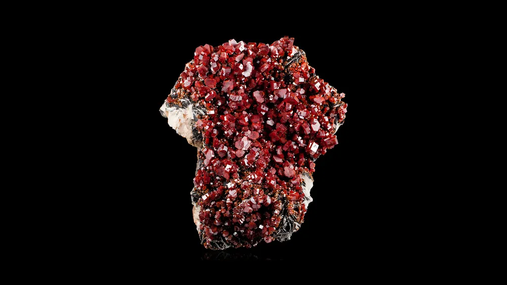 Vanadinite image