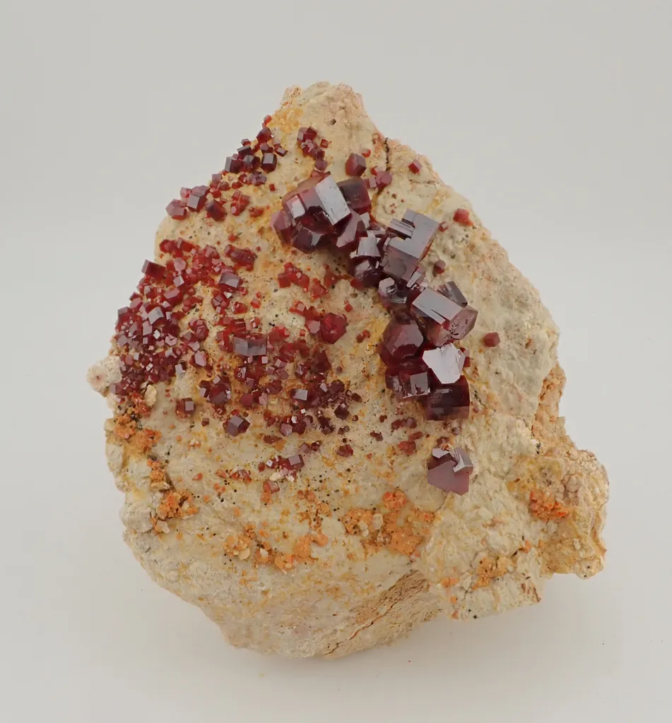 Vanadinite - image 2