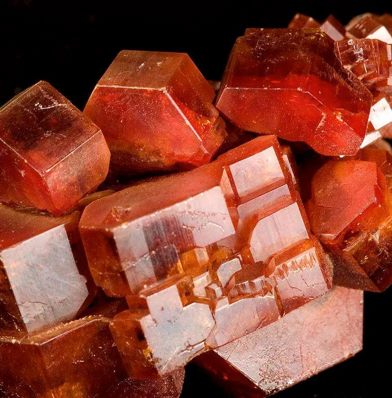 Vanadinite - image 4