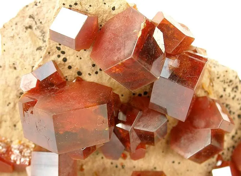 Vanadinite - image 3