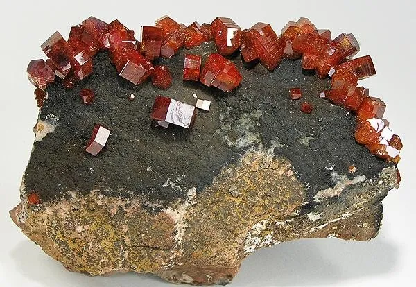 Vanadinite image