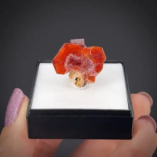 Vanadinite image