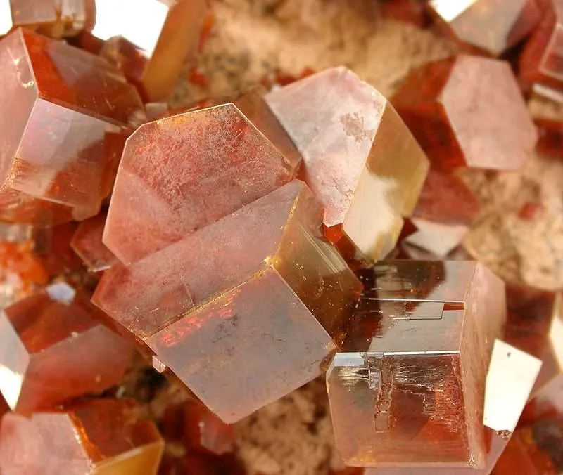 Vanadinite - image 2