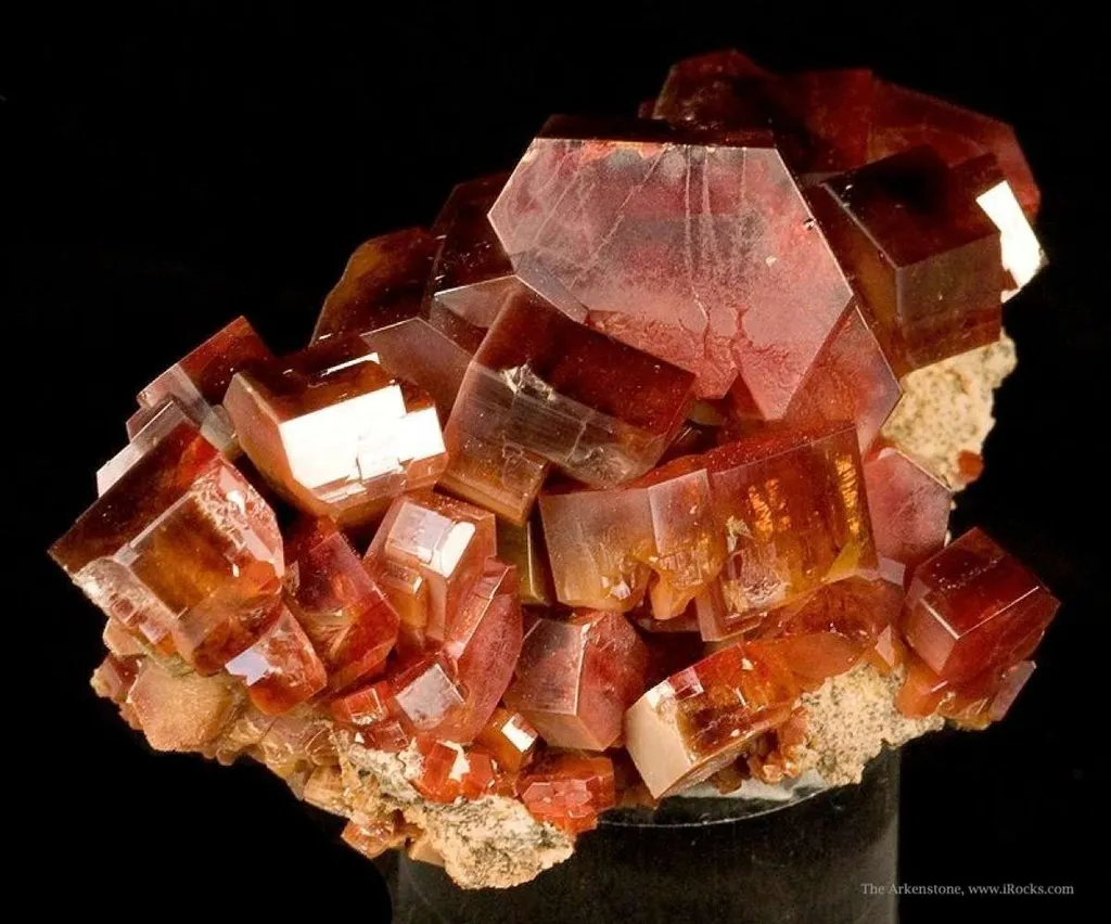 Vanadinite - image 3